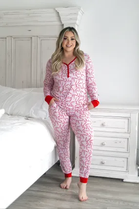 CANDY CANE DREAM WOMEN'S JOGGER SET