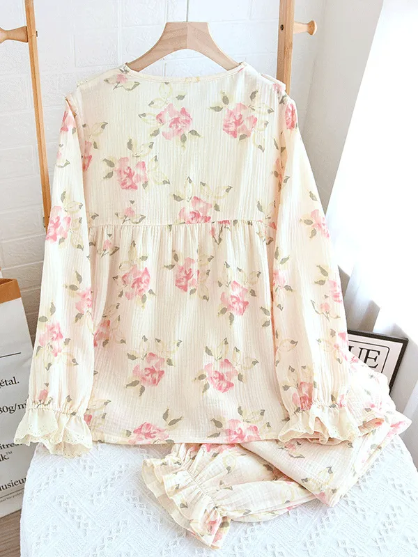 Floral Print Lace-trimmed Collar Pajama Set