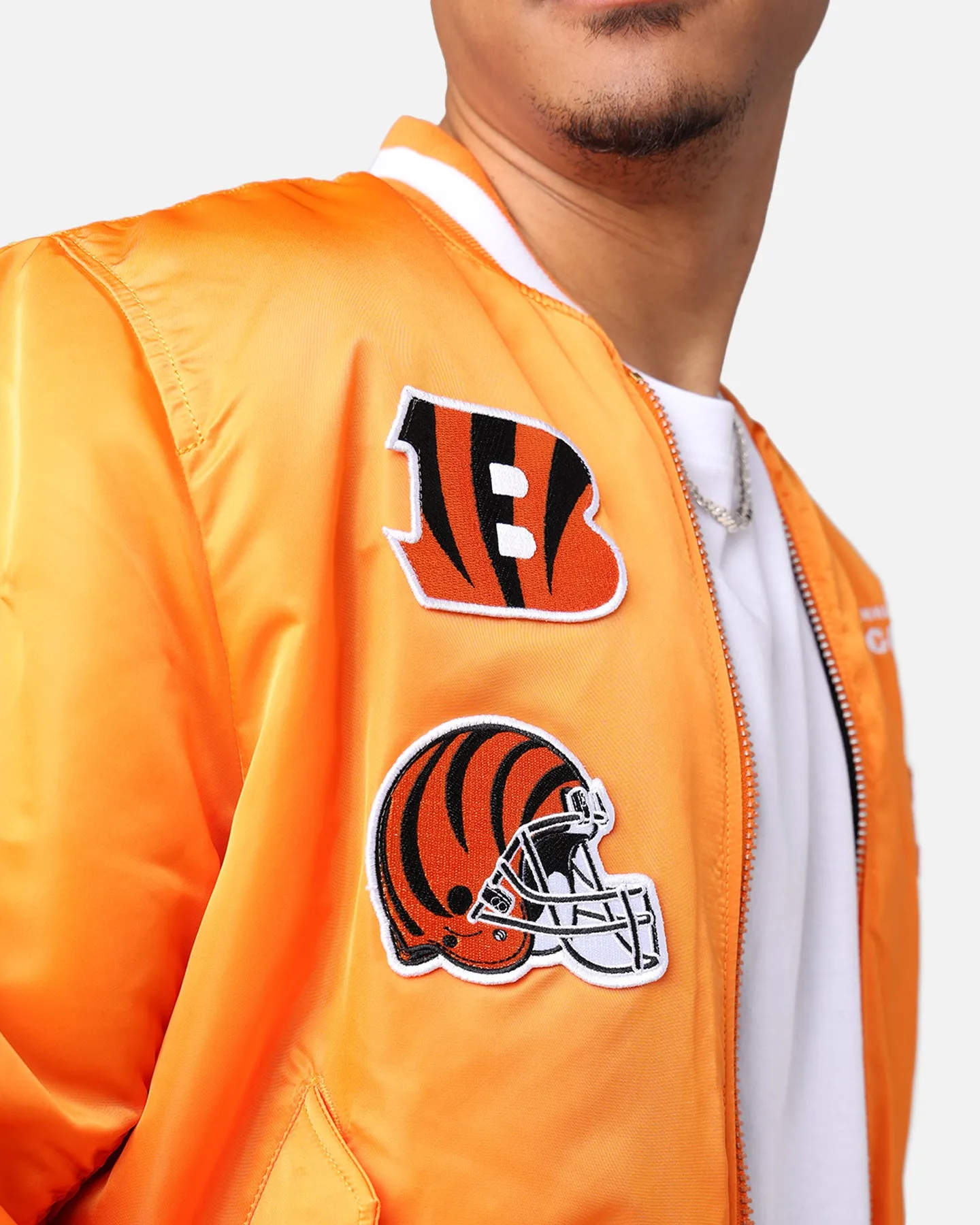 New Era X Alpha Series X NFL Cincinnati Bengals MA-1 Bomber Jacket Orange/Black