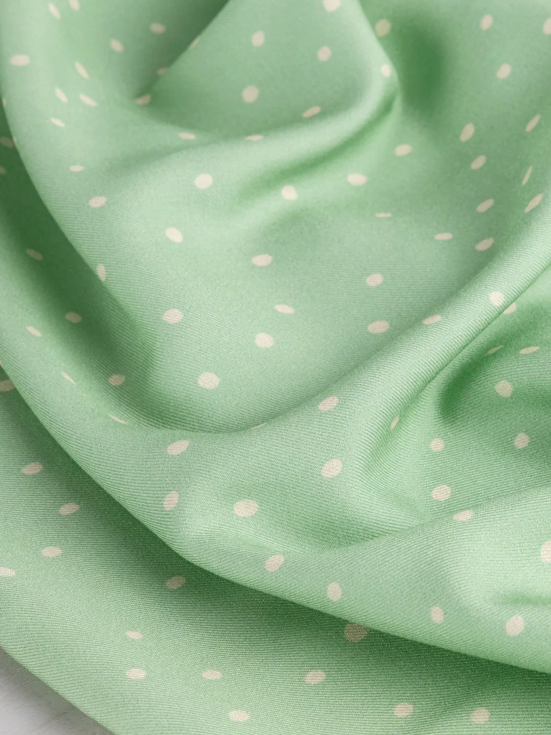 Small Polkadot Viscose Twill - Mint   Cream