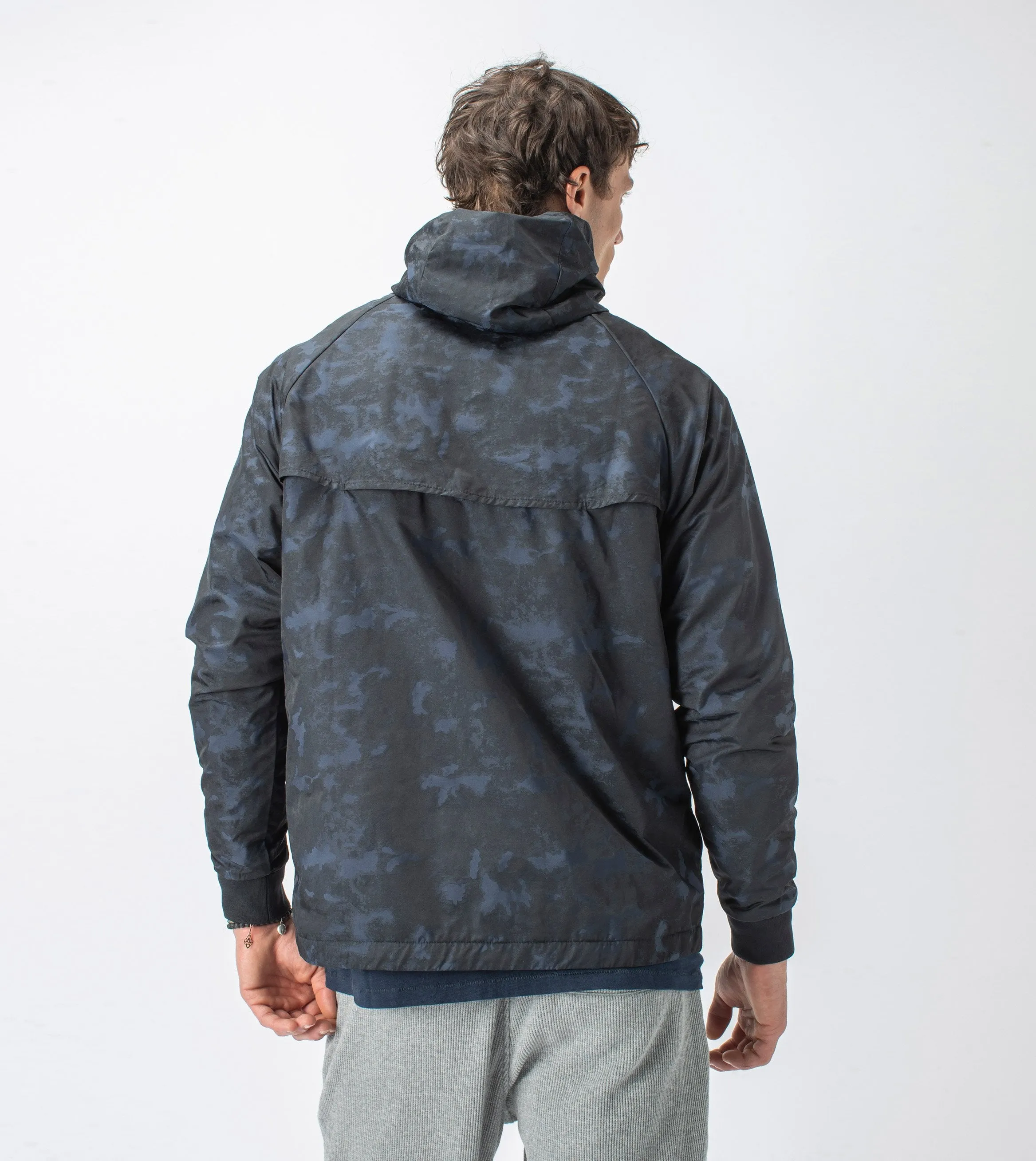 Utility Storm Spray Jacket Midnight